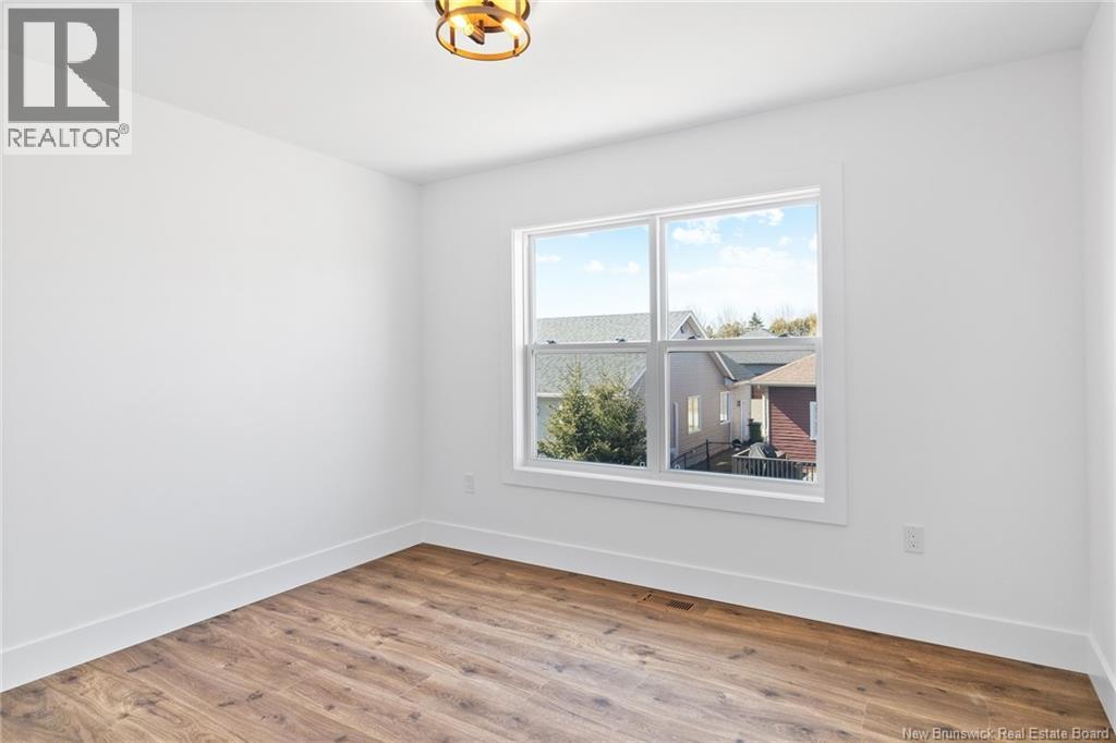 735 Hillcrest Drive, Fredericton, New Brunswick E3A 5K7 - Photo 33 - NB121167