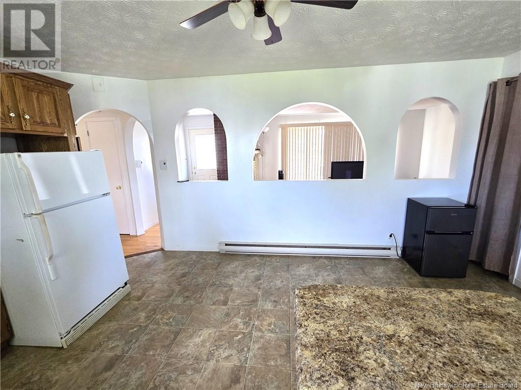 56 32e Avenue, Edmundston, New Brunswick  E3V 2S2 - Photo 5 - NB121154