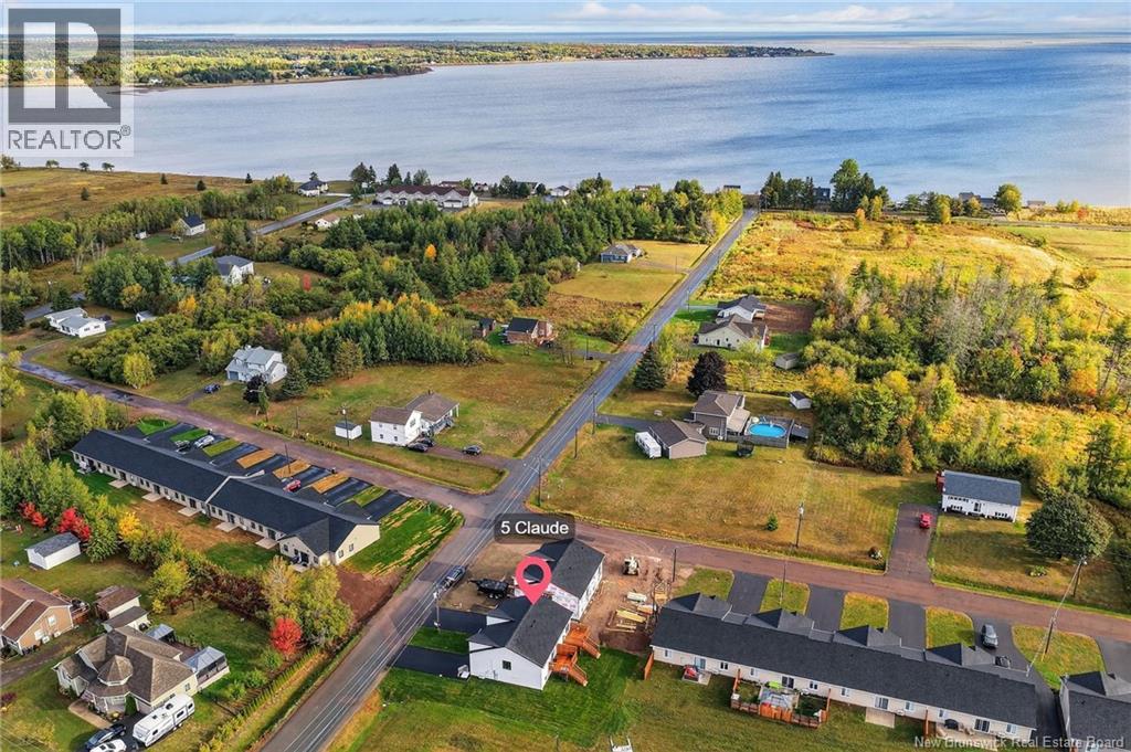 5 Claude Street, Bouctouche, New Brunswick  E4S 2Y9 - Photo 37 - NB121081