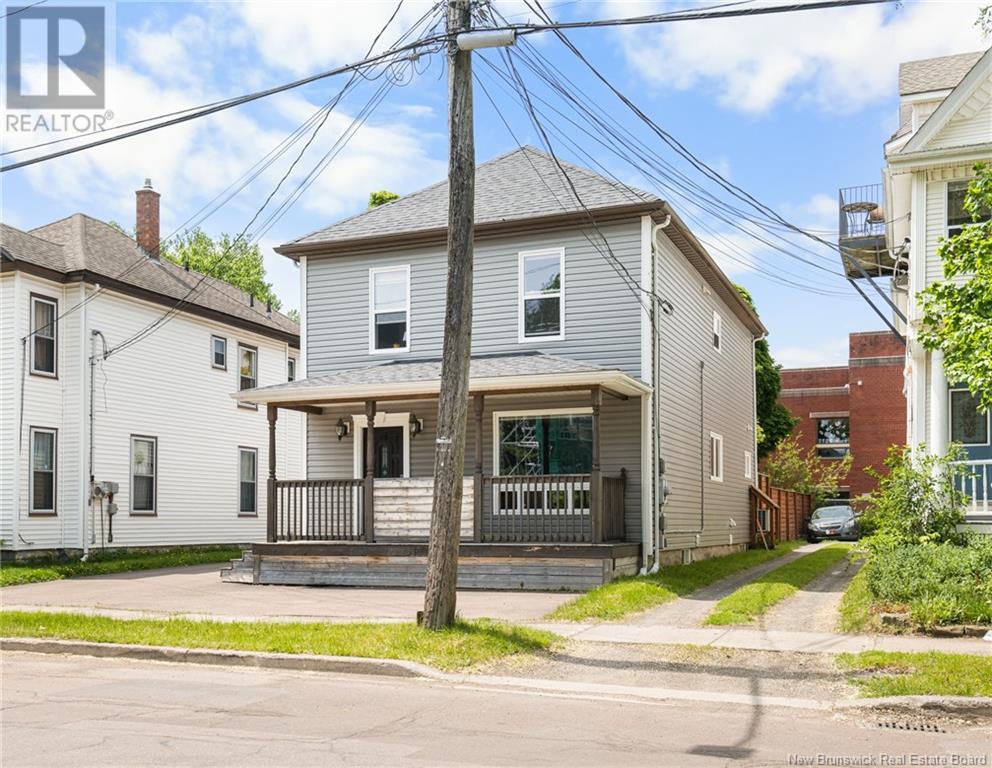 180 Highfield Street, Moncton, New Brunswick  E1C 5P3 - Photo 2 - NB121044
