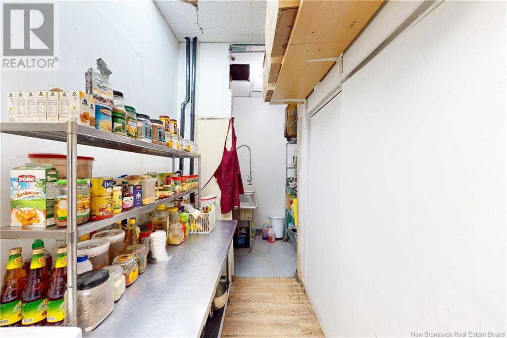 1168 Smythe Street, Fredericton, New Brunswick  E3B 3H5 - Photo 17 - NB121135