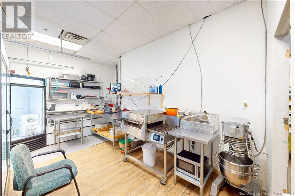 1168 Smythe Street, Fredericton, New Brunswick  E3B 3H5 - Photo 20 - NB121135