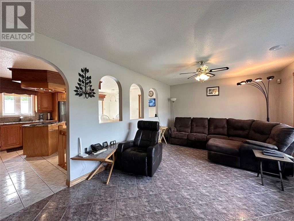 1297 St-Francois Street, Edmundston, New Brunswick  E3V 4P2 - Photo 5 - NB121083