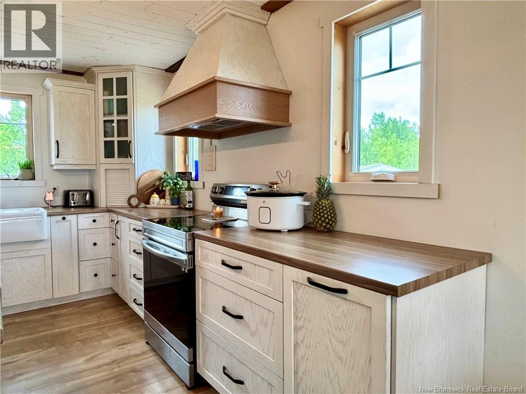 567 Rte 450, Lavillette, New Brunswick  E9G 2P9 - Photo 11 - NB121244