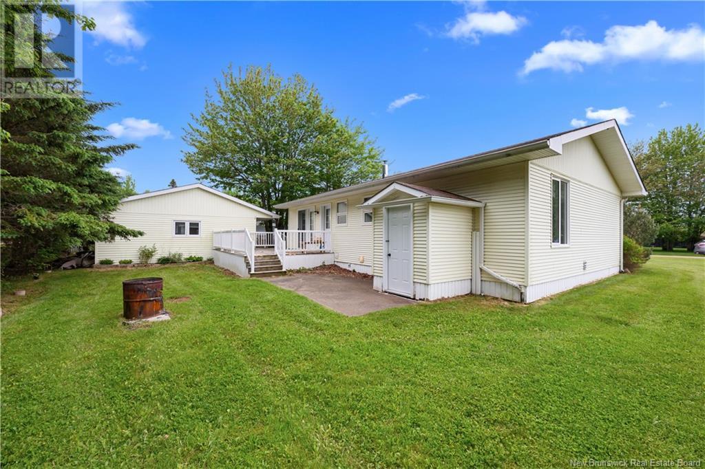 5 Broussard, Cap-Pelé, New Brunswick E4N 1N1 - Photo 34 - NB120656