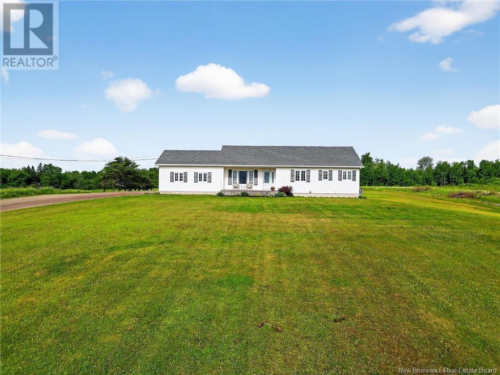 465 Route 933, Haute-Aboujagane, New Brunswick