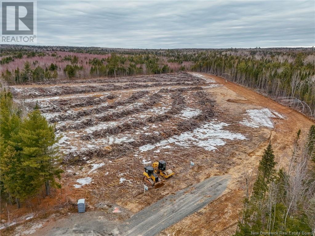 88 Mitchell Wayne Drive, Fredericton, New Brunswick E3G 0M8 - Photo 2 - NB121505