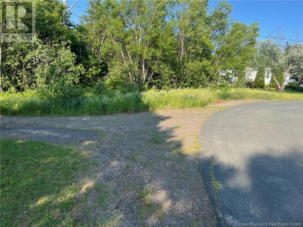 70 Rue Jeanne D'arc, Rivière-À-La-Truite, New Brunswick  E1X 2N4 - Photo 1 - NB121686