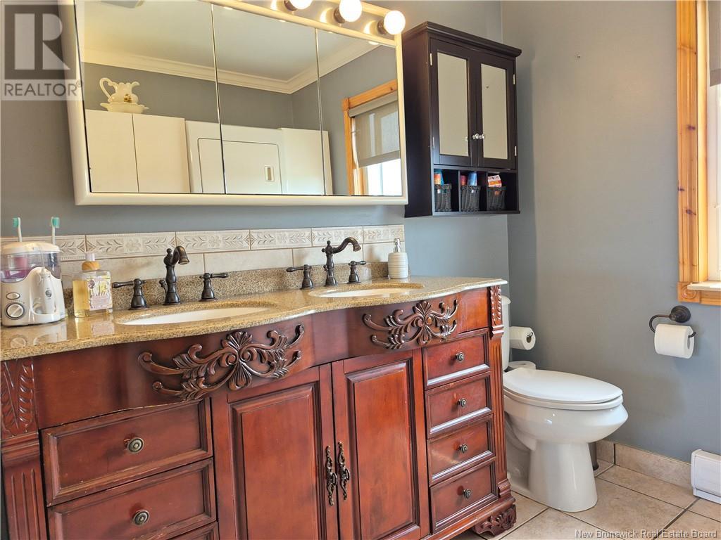 25 Bayshore Drive, Bathurst, New Brunswick  E2A 6A5 - Photo 22 - NB121563