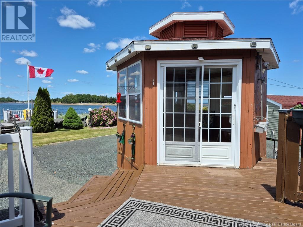 25 Bayshore Drive, Bathurst, New Brunswick  E2A 6A5 - Photo 9 - NB121563