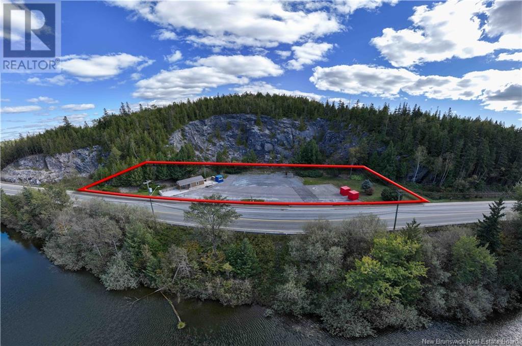 1370 Rothesay Road, Saint John, New Brunswick  E2H 2H9 - Photo 8 - NB121415