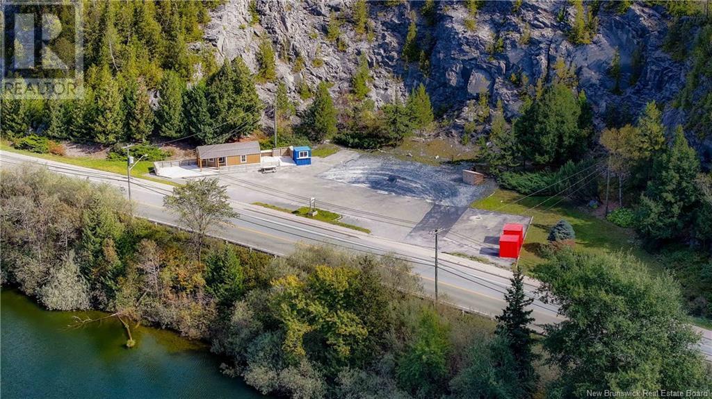 1370 Rothesay Road, Saint John, New Brunswick  E2H 2H9 - Photo 9 - NB121415