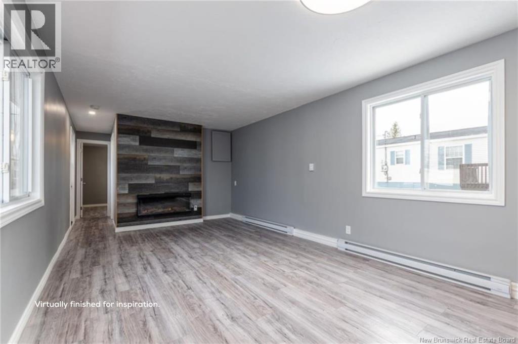 32 Pioneer Avenue, Moncton, New Brunswick  E1J 1K2 - Photo 2 - NB121836