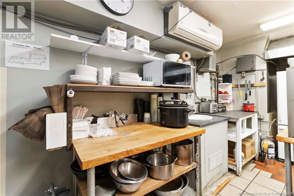 365 Pleasant Street, Miramichi, New Brunswick  E1V 1X4 - Photo 34 - NB122003