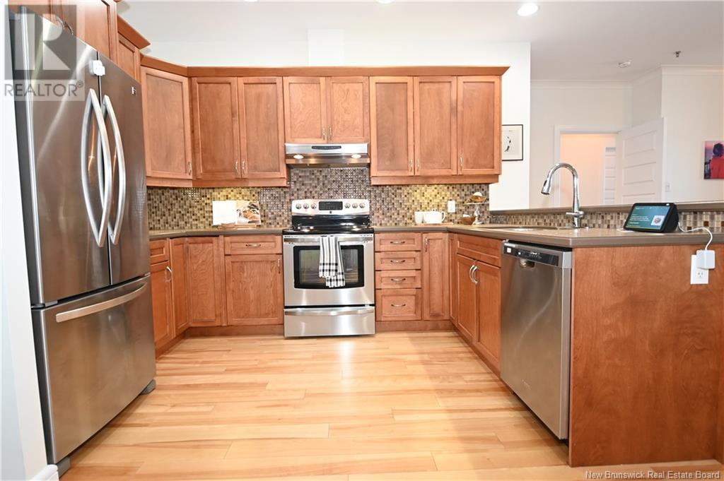 1 Southview Lane Unit# 104, Fredericton, New Brunswick  E3A 5V3 - Photo 10 - NB122254