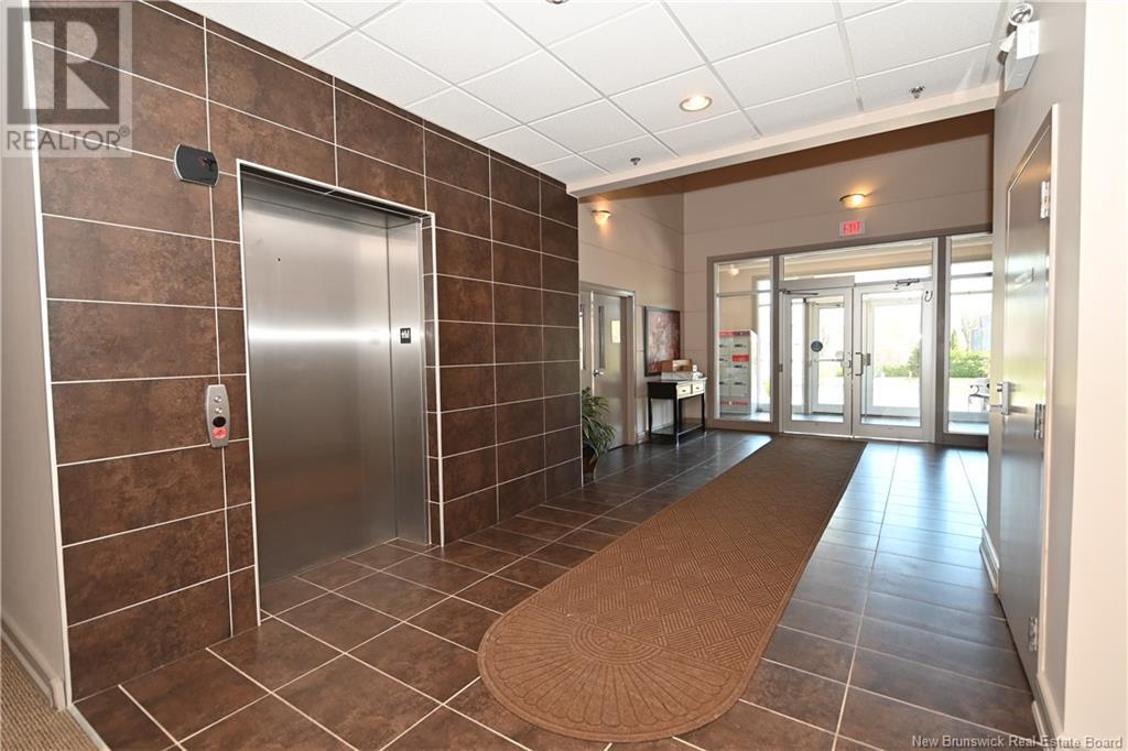 1 Southview Lane Unit# 104, Fredericton, New Brunswick  E3A 5V3 - Photo 7 - NB122254