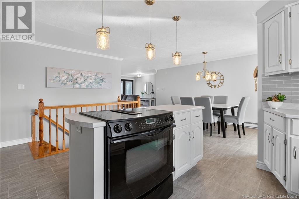 222 Irving, Bouctouche, New Brunswick  E4S 3L7 - Photo 2 - NB122326