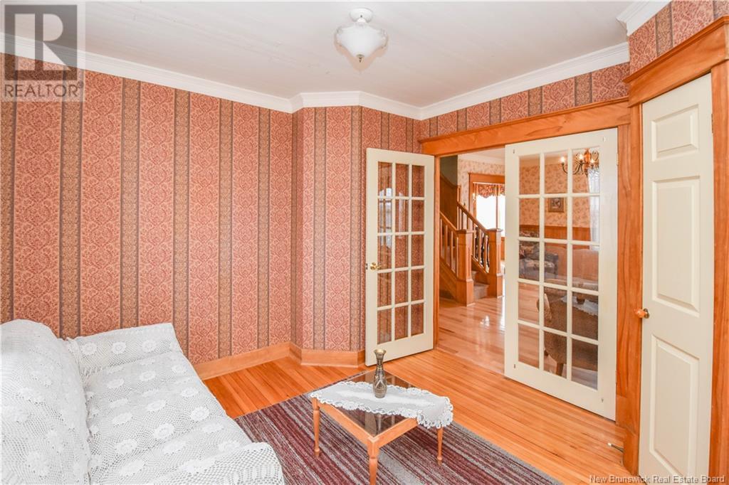 98 Saint-Pierre Ouest Boulevard, Caraquet, New Brunswick E1W 1B6 - Photo 11 - NB122541