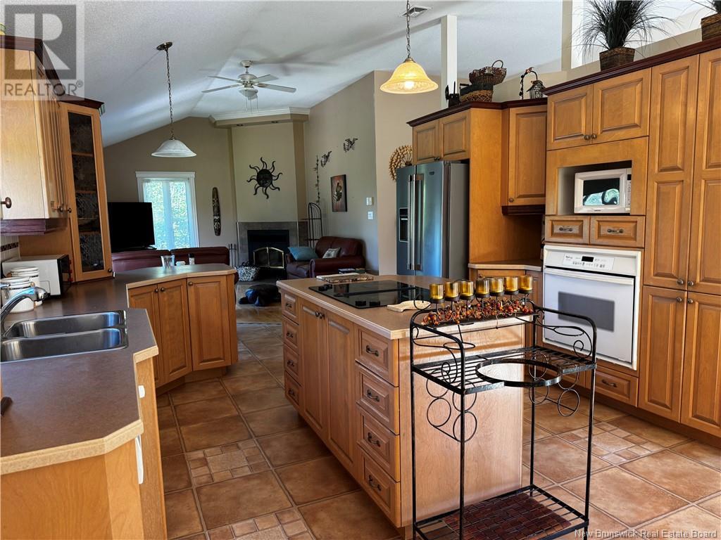 86 Des Ormes Avenue, Edmundston, New Brunswick E3V 4J9 - Photo 6 - NB122660