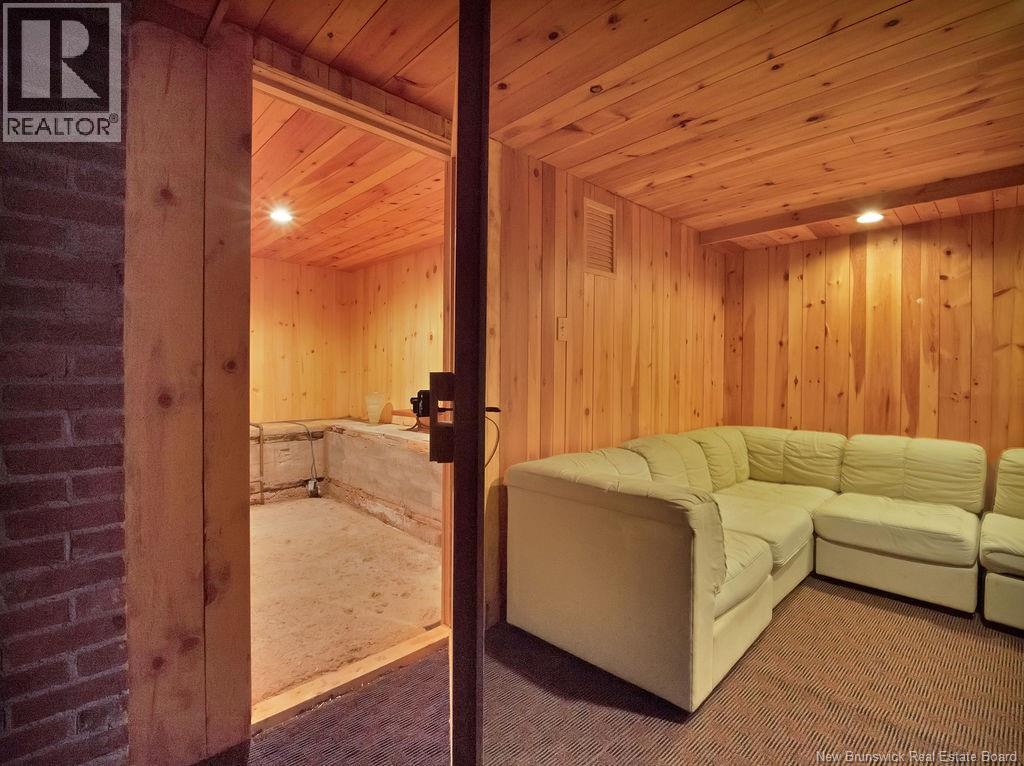 195 Park Street, Moncton, New Brunswick  E1C 2B7 - Photo 36 - NB120936