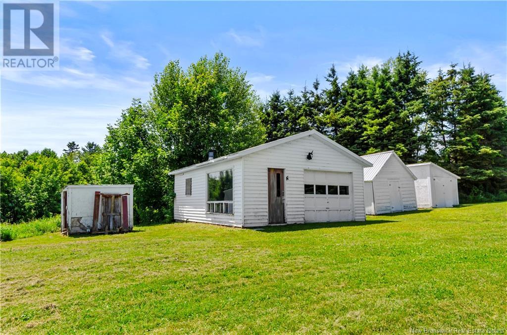 676 Otis Drive, Nackawic, New Brunswick  E6G 1H1 - Photo 29 - NB122738