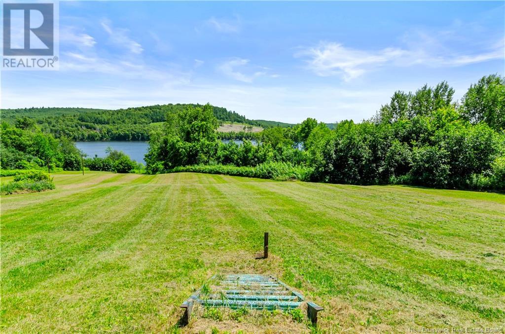 676 Otis Drive, Nackawic, New Brunswick  E6G 1H1 - Photo 35 - NB122738