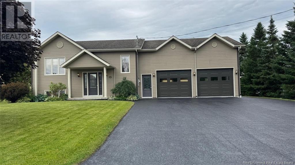 15 Banville, Saint-Quentin, New Brunswick