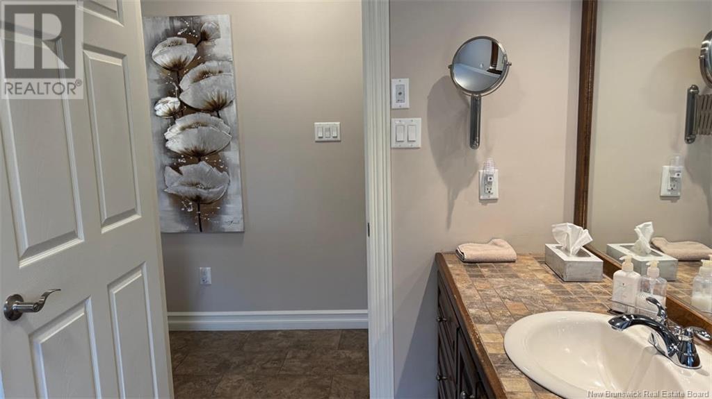 15 Banville, Saint-Quentin, New Brunswick  E8A 1A6 - Photo 12 - NB122866