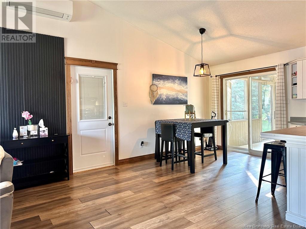 45 Mgr Dionne Avenue, Edmundston, New Brunswick  E3V 4B2 - Photo 6 - NB122940