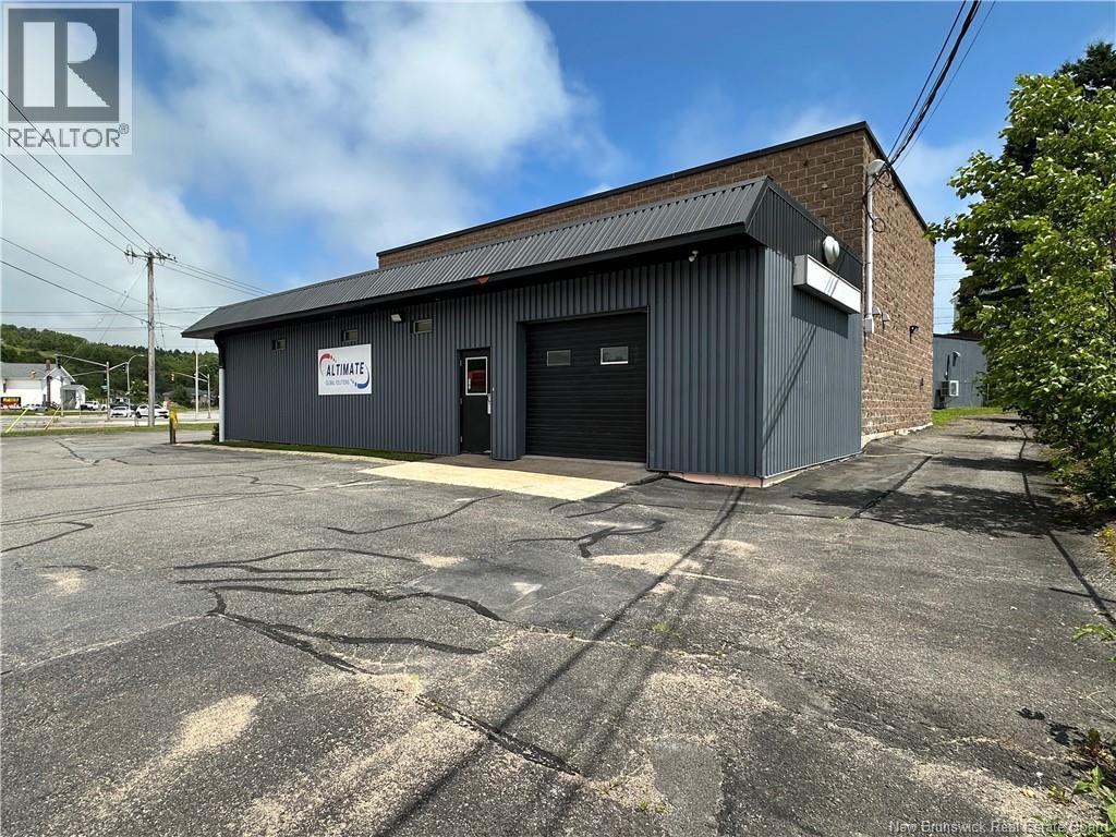 379 Somerset Street Unit# 2, Saint John, New Brunswick  E2K 2Y5 - Photo 2 - NB122764