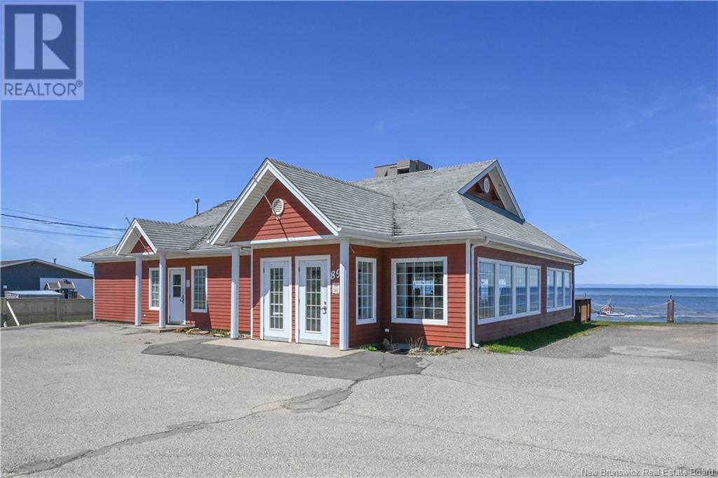 89 Saint-Pierre Est Boulevard, Caraquet, New Brunswick  E1W 1B6 - Photo 2 - NB123201