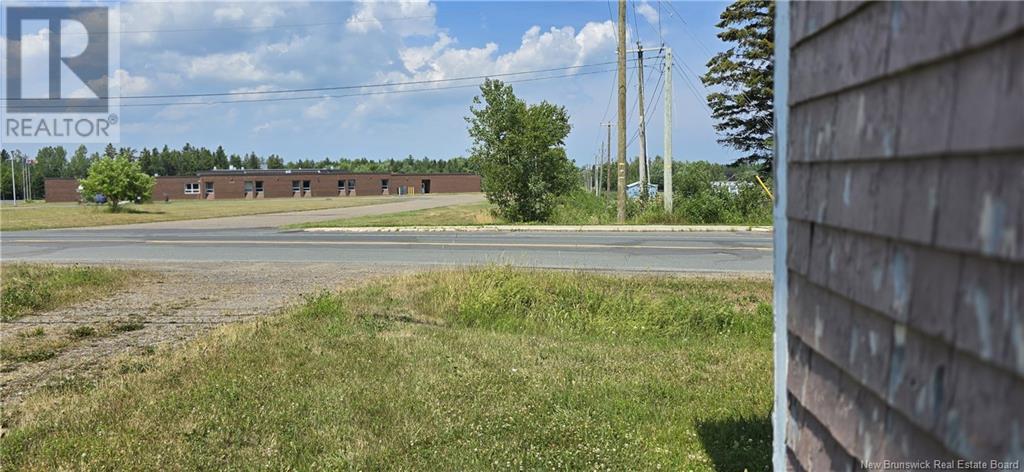 620 Rue De L'eglise, Tracadie, New Brunswick  E1X 1B1 - Photo 10 - NB123207
