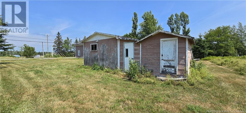 620 Rue De L'eglise, Tracadie, New Brunswick  E1X 1B1 - Photo 6 - NB123207