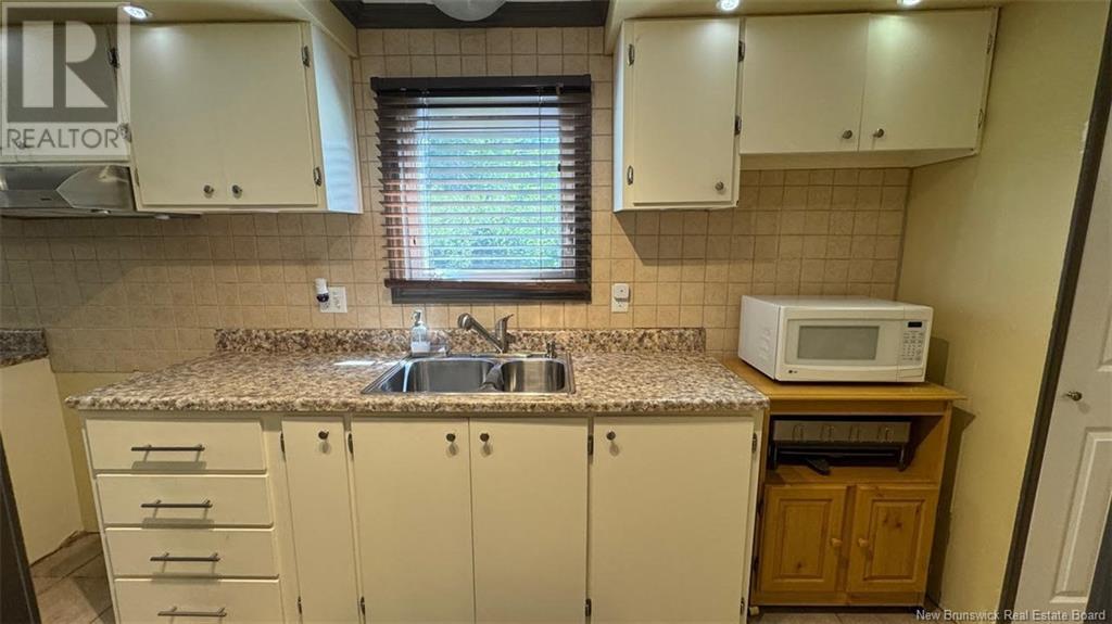 74 Frontiere Street, Saint-François-De-Madawaska, New Brunswick  E7A 1C7 - Photo 10 - NB123369