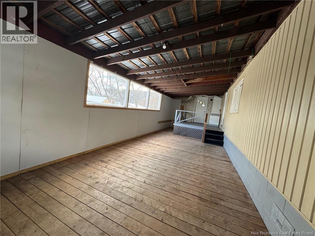 5 Church Street, Campbellton, New Brunswick E3N 1R6 - Photo 2 - NB123448