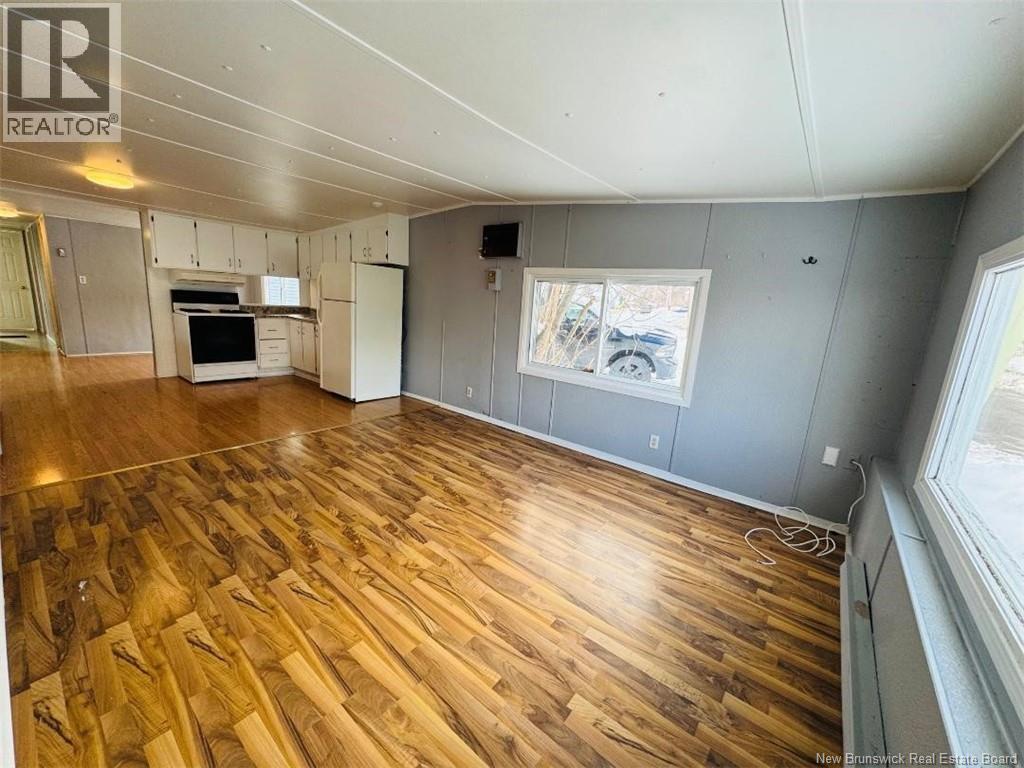 5 Church Street, Campbellton, New Brunswick E3N 1R6 - Photo 6 - NB123448