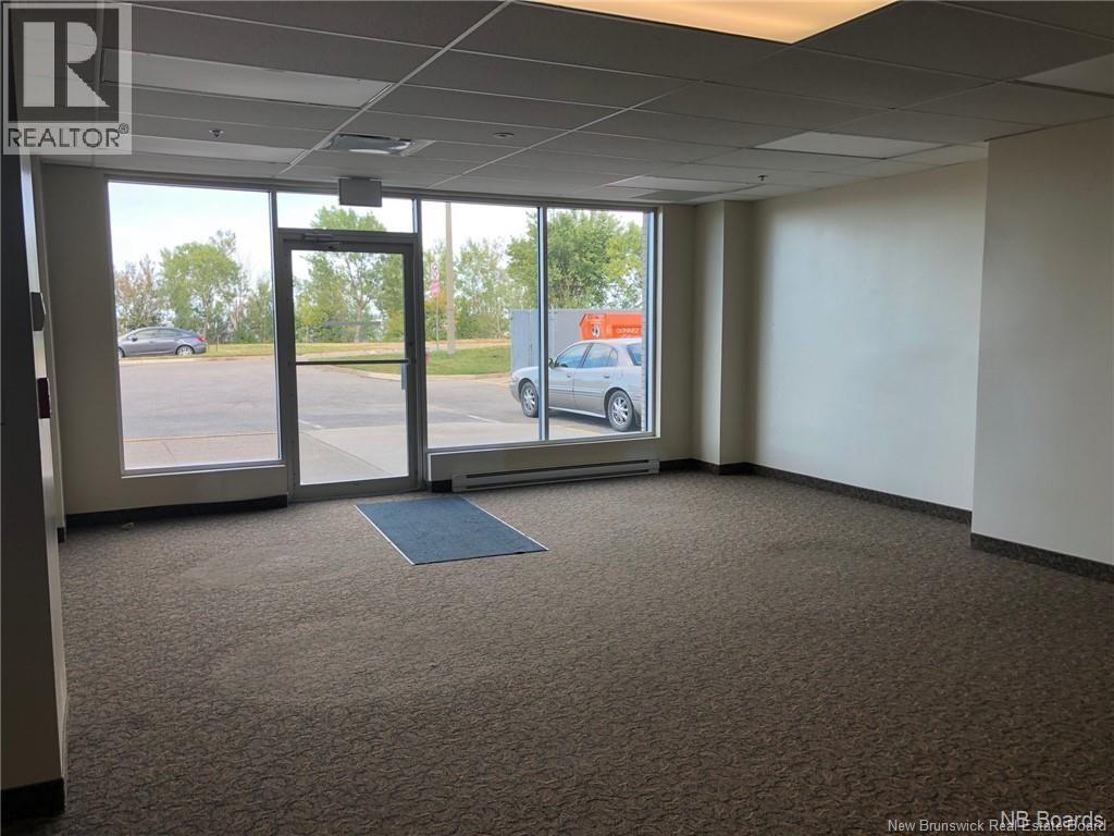 275 Main Street, Bathurst, New Brunswick E2A 1A9 - Photo 20 - NB123576