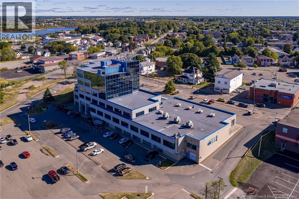 275 Main Street, Bathurst, New Brunswick E2A 1A9 - Photo 30 - NB123576