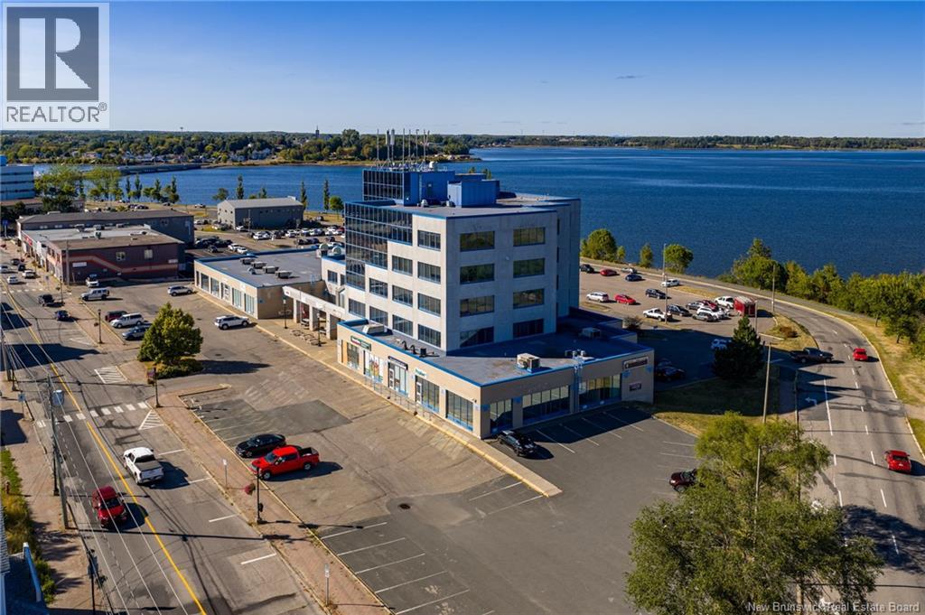 275 Main Street, Bathurst, New Brunswick E2A 1A9 - Photo 34 - NB123576