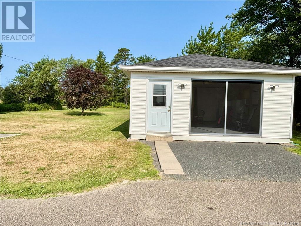 785 Principale Street, Neguac, New Brunswick  E9G 1S3 - Photo 3 - NB123675
