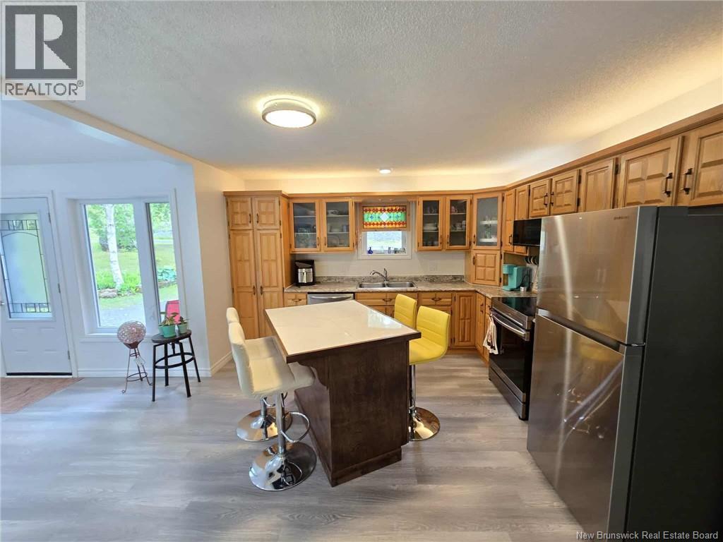 398 Linda Street, Beresford, New Brunswick E8K 2C9 - Photo 20 - NB123738