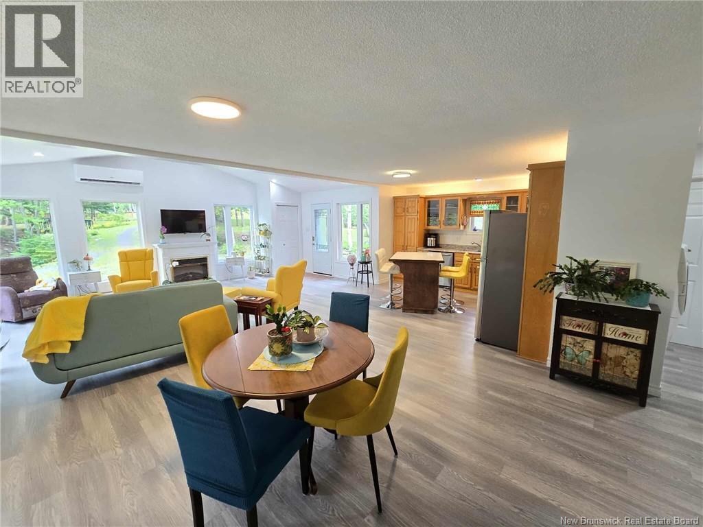 398 Linda Street, Beresford, New Brunswick E8K 2C9 - Photo 21 - NB123738