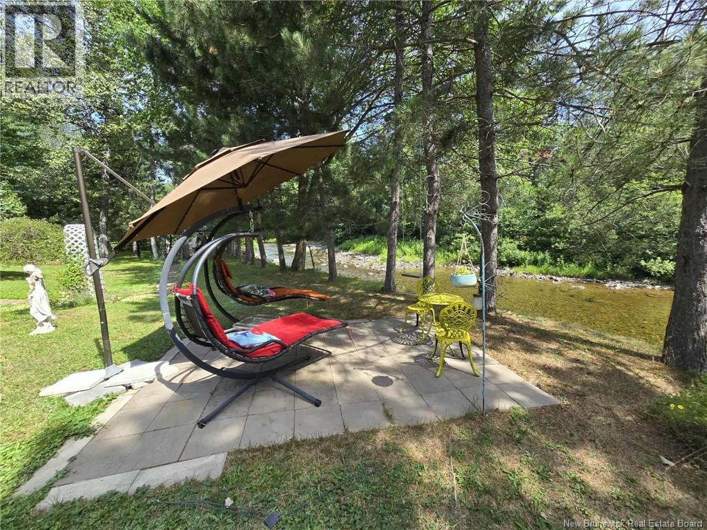 398 Linda Street, Beresford, New Brunswick E8K 2C9 - Photo 31 - NB123738