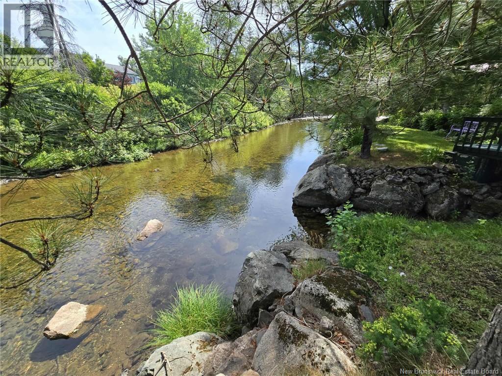 398 Linda Street, Beresford, New Brunswick E8K 2C9 - Photo 46 - NB123738