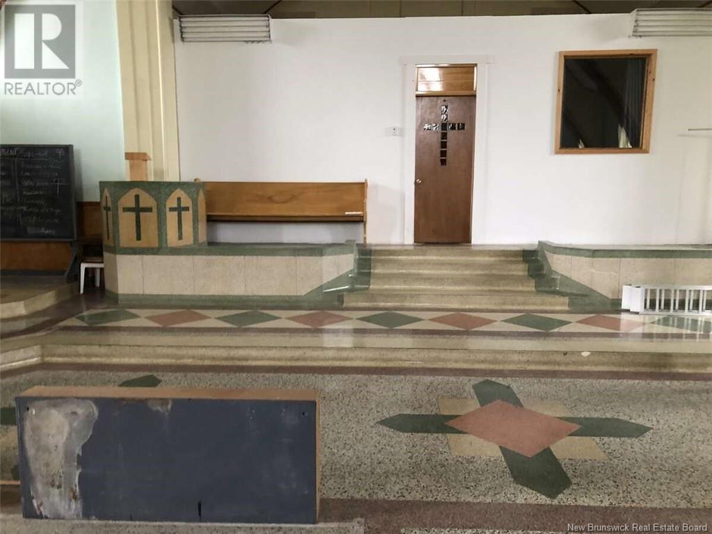 500 Vanier Street, Campbellton, New Brunswick  E8C 1V7 - Photo 8 - NB123771