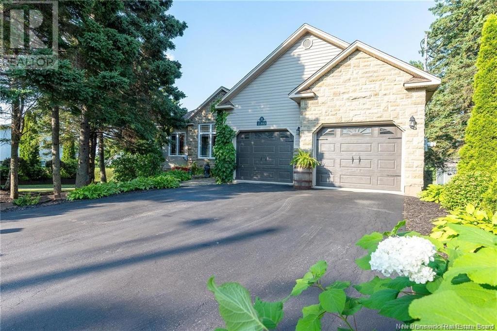 180 Leblanc Avenue, Shediac, New Brunswick E4P 1Y8 - Photo 2 - NB123491