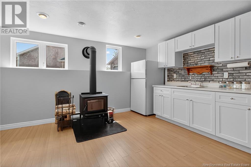 709 Boudreau Street, Dieppe, New Brunswick  E1A 6X5 - Photo 25 - NB123778