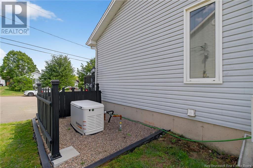 709 Boudreau Street, Dieppe, New Brunswick  E1A 6X5 - Photo 43 - NB123778