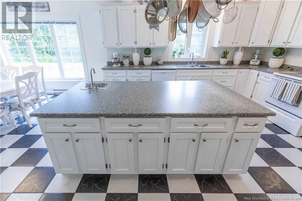 703 Bayview Drive, Saint Andrews, New Brunswick E5B 2N2 - Photo 20 - NB123855