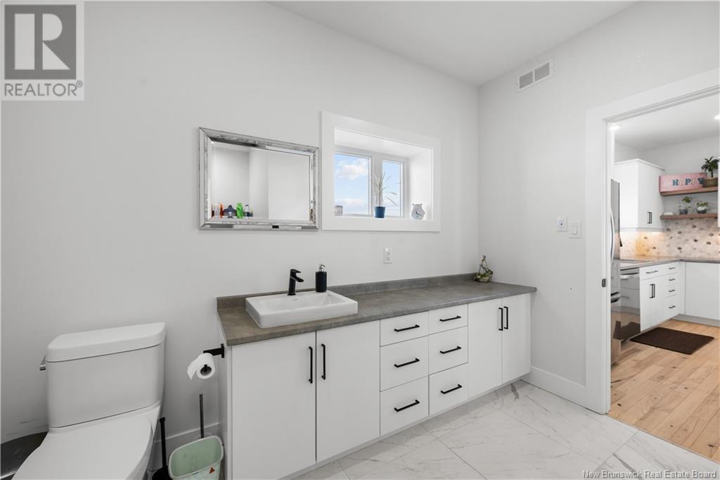 70 Genaration Avenue, Moncton, New Brunswick E1A 9S8 - Photo 22 - NB123838
